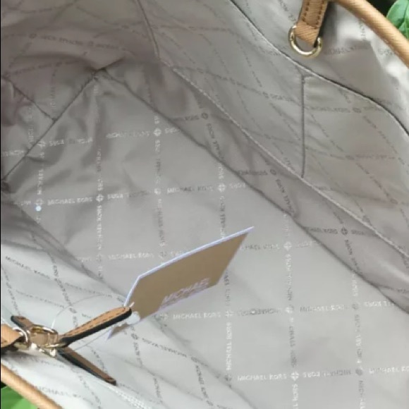 Michael Kors Jet Set travel carryall tote brown - Picture 5 of 5